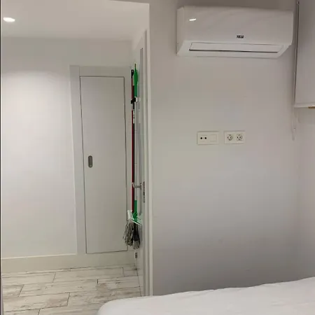 Modern & Cozy 1 Bedroom Apartment In Malasana Madrid Exterior photo